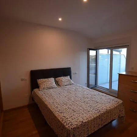 Dúplex Apartamento *